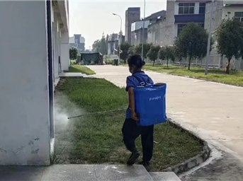 银河物业|无畏烈日高温 好服务经得起”烤“验